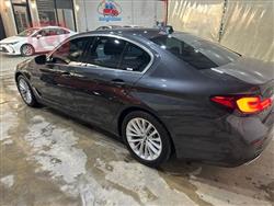 بي ام دبليو الفئة 5